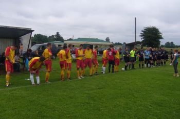 Przed meczem o III miejsce z Bkitnymi Olbrachtw wygranym 7:0.